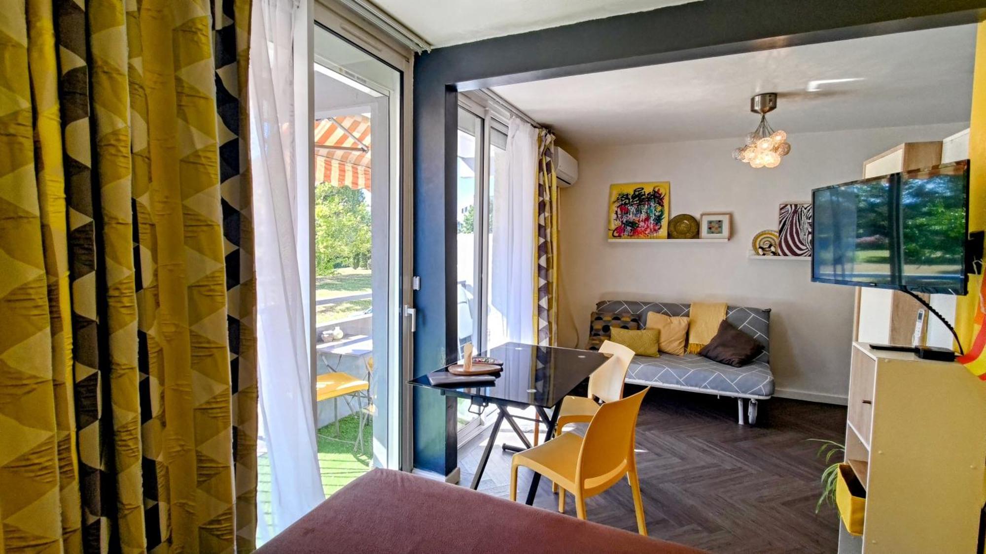 Studio Soleil Et Verdure - Montpellier Celleneuve Εξωτερικό φωτογραφία